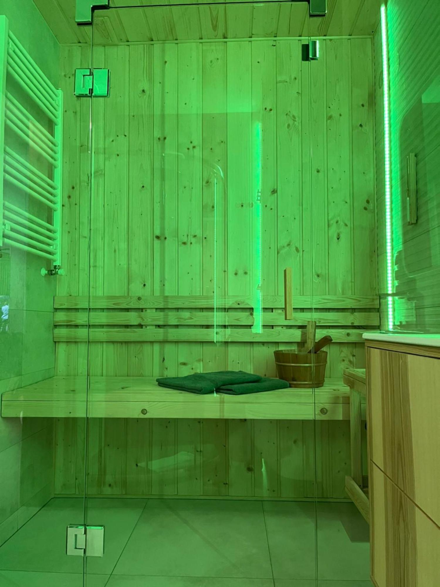 Jesionowe Apartamenty Nad Odra, Stare Miasto, Sauna W Jednym, Klimatyzacja , Garaz Podziemny 0 Zl, Odra River , Old Town, New Building, Air Conditioning, Sauna-One, Underground Garage Free Вроцлав Екстер'єр фото